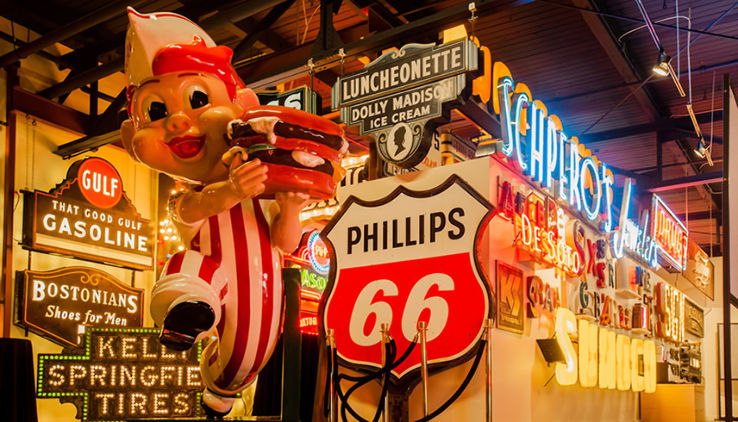 American Sign Museum Trip Packages