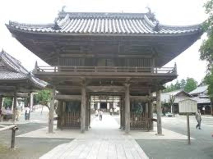  Aichi Prefectural Ceramic Museum Trip Packages