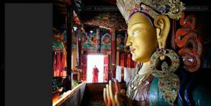 Beautiful Leh Tour Package from Khardungla
