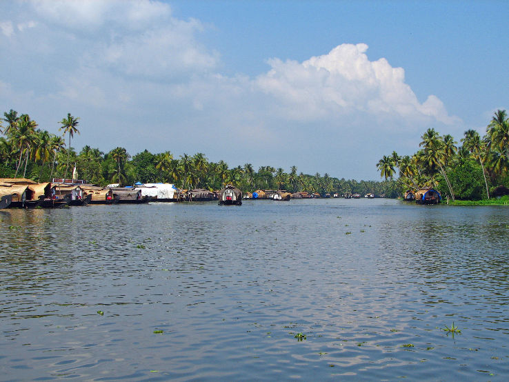 Best 2 Days 1 Night arrive cochin-alleppey and drop you at airport railway station Vacation Package
