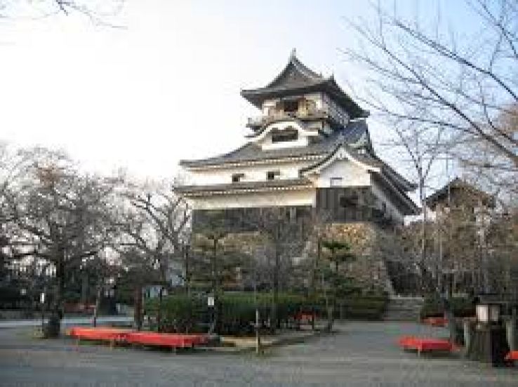 Inuyama Castle Trip Packages