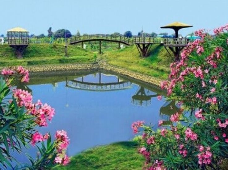 Japanese rose garden Trip Packages