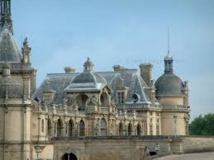 Chateau de Chantilly Trip Packages