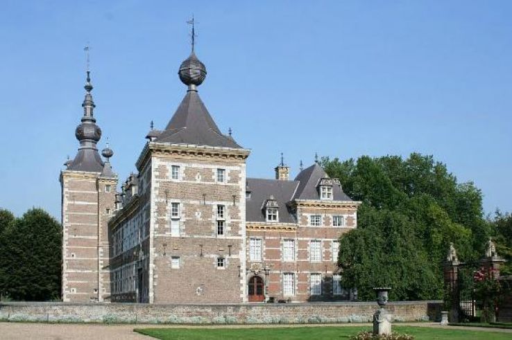 Eijsden Castle Trip Packages