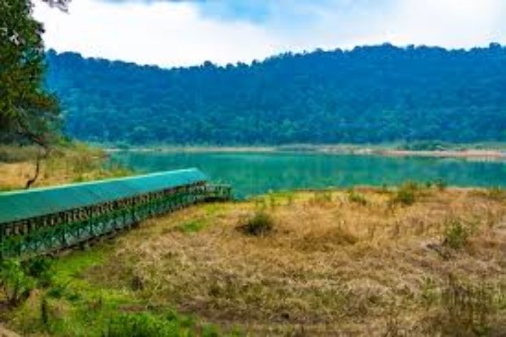 Khecheopalri Lake Trip Packages