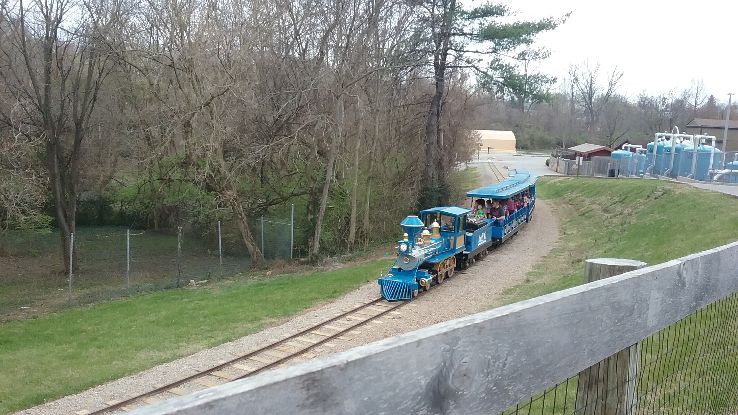 Louisville Zoo Trip Packages