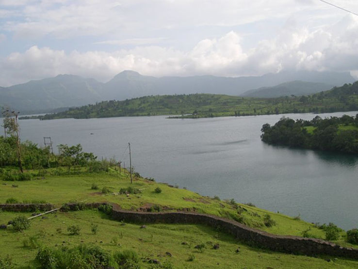 Bhandardara Lake Trip Packages