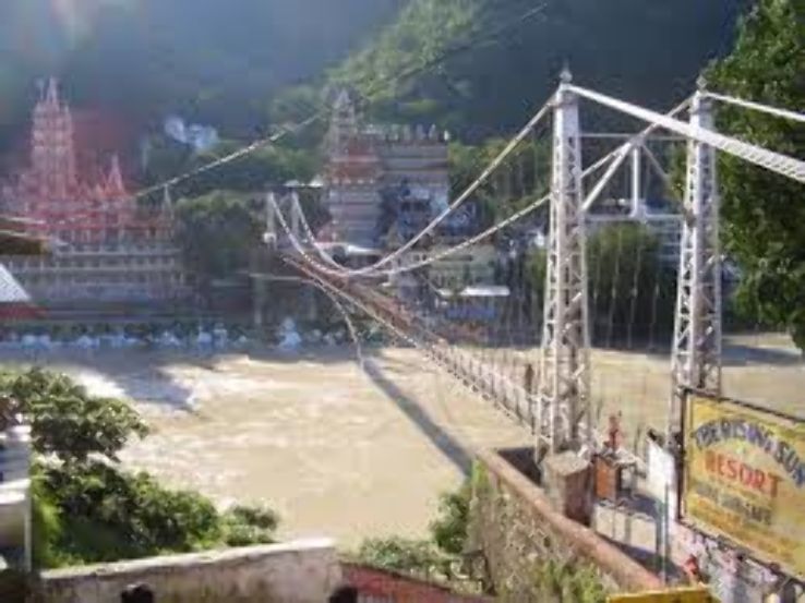 Laxman Jhula Trip Packages