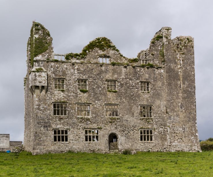 Moydrum Castle Trip Packages