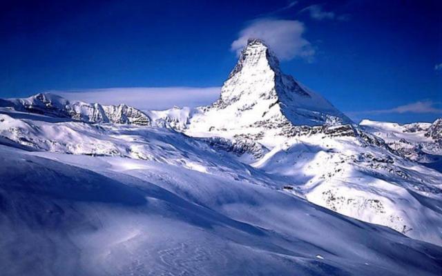 Experience 3 Days Zermatt Family Tour Package