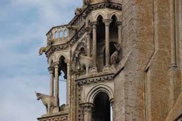 Laon Cathedral Trip Packages