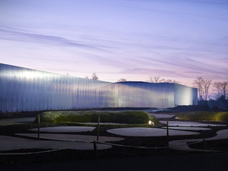 Louvre Lens  Trip Packages