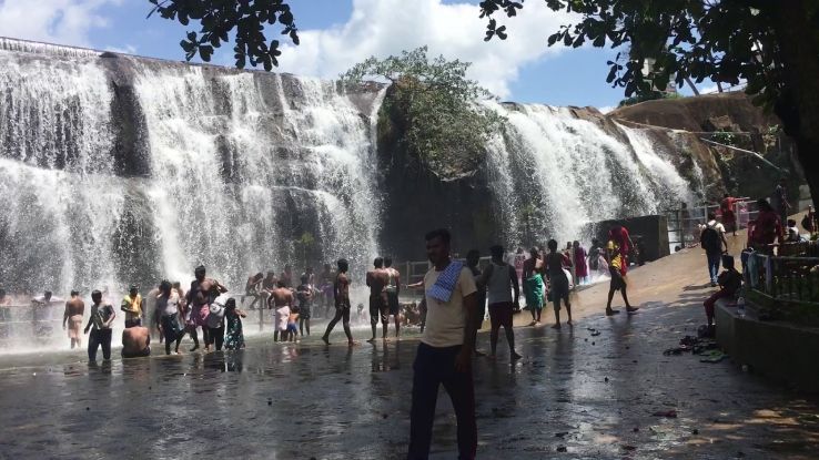 Tirparappu Waterfalls Trip Packages