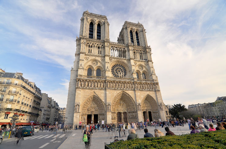 Notre-Dame de Paris Trip Packages