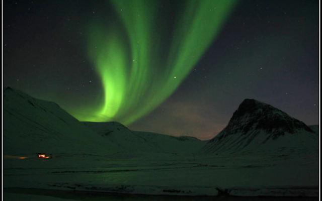 The Northern Light Show Trip Packages