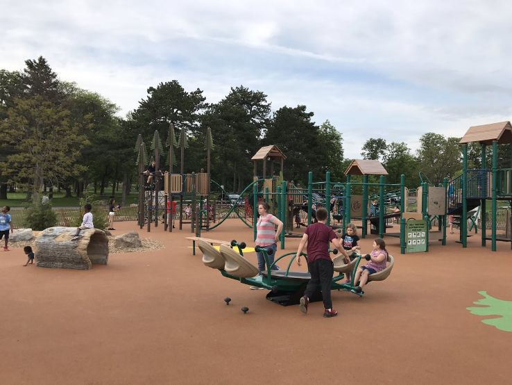 De Veaux Woods State Park Trip Packages