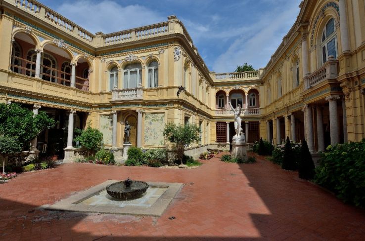 Hotel Pams Trip Packages