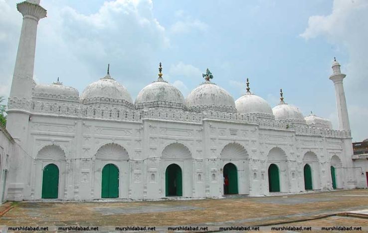 Chawk Masjid Trip Packages