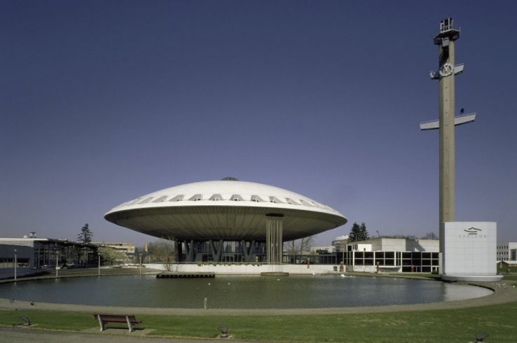 Evoluon Trip Packages