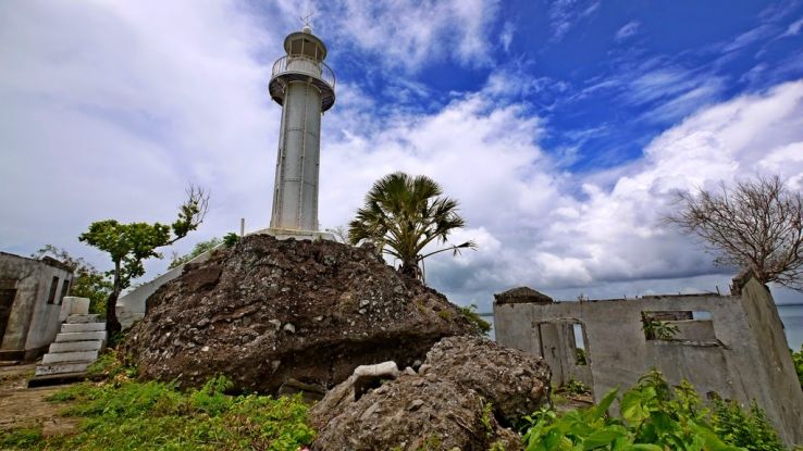 Bagatao Island Lighthouse Trip Packages