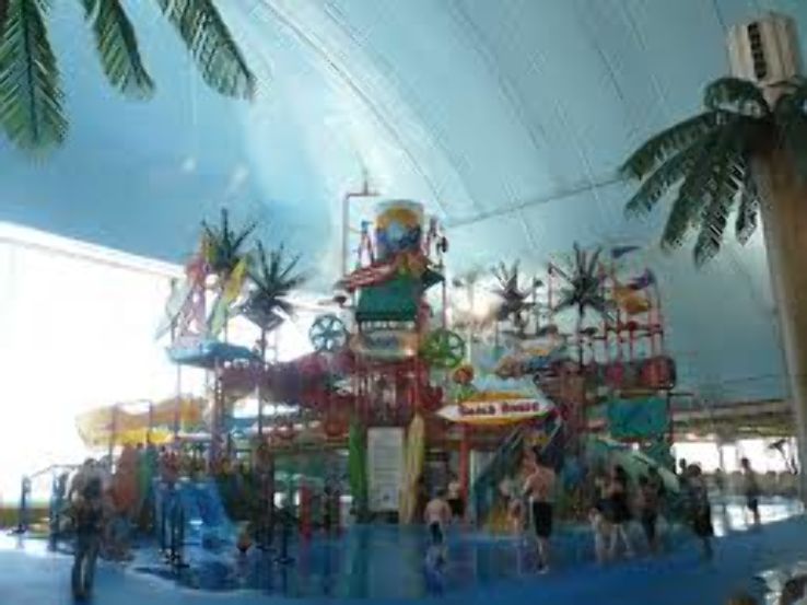 Pump House Indoor Waterpark  Trip Packages
