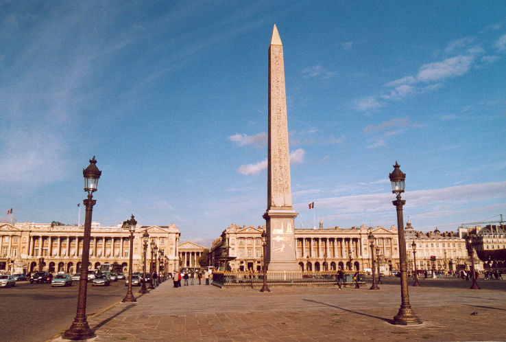 Place de la Concorde Trip Packages