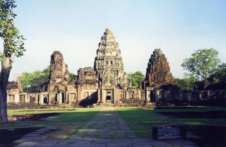 Wat Prasat Trip Packages