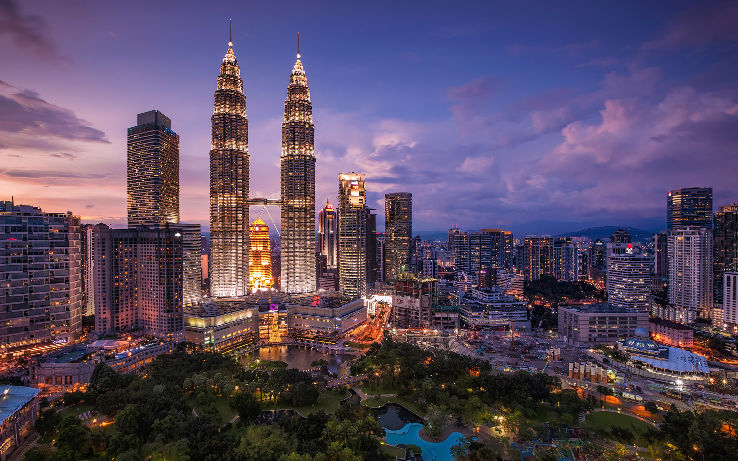 Petronas Twin Towers Trip Packages