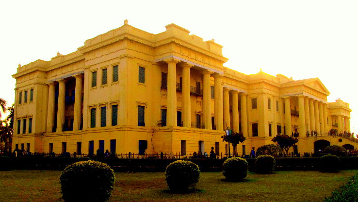 Hazarduari Palace Trip Packages