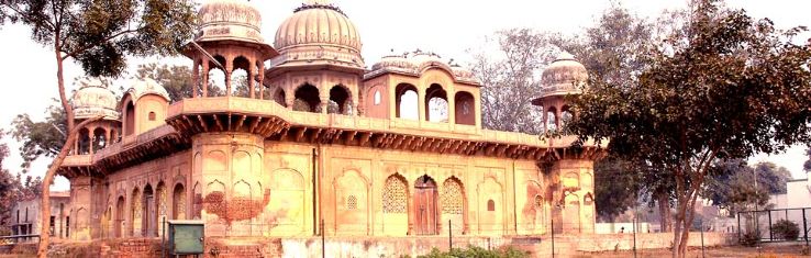 Raja Nahar Singh Fort Trip Packages