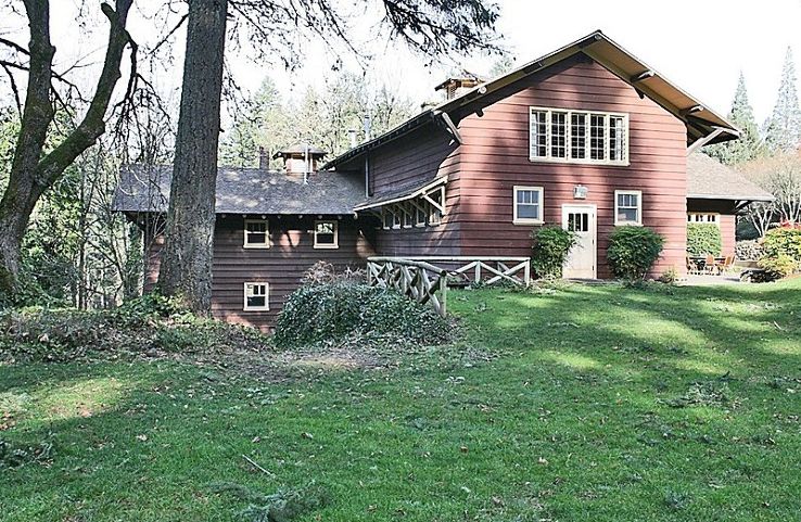 Jenkins Estate  Trip Packages