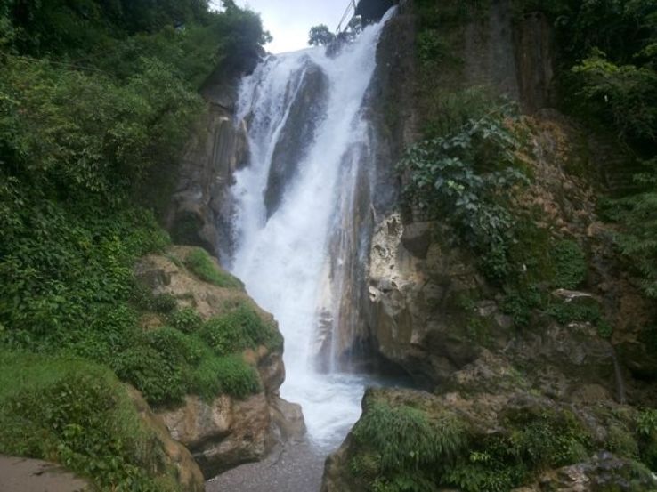 Bhatta Falls  Trip Packages