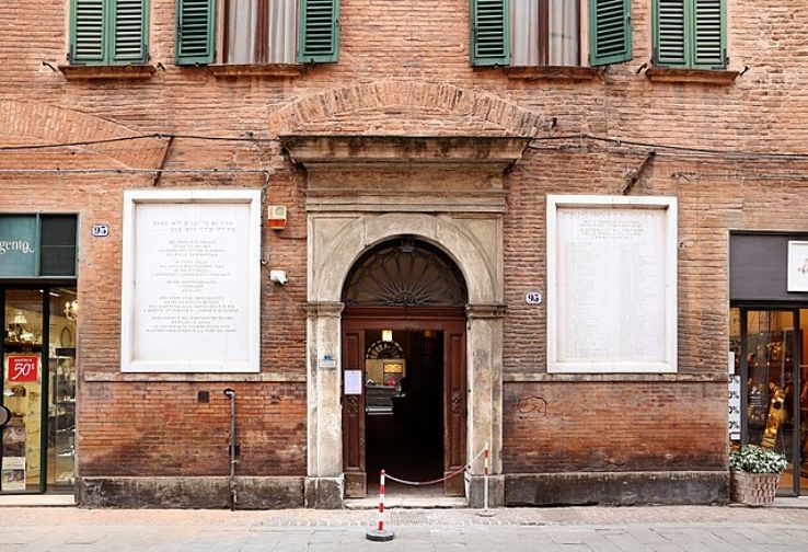 Ferrara Synagogue Trip Packages