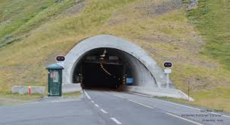 North Cape Tunnel Trip Packages