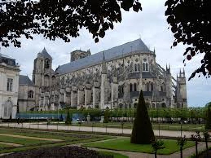 Bourges Cathedral Trip Packages
