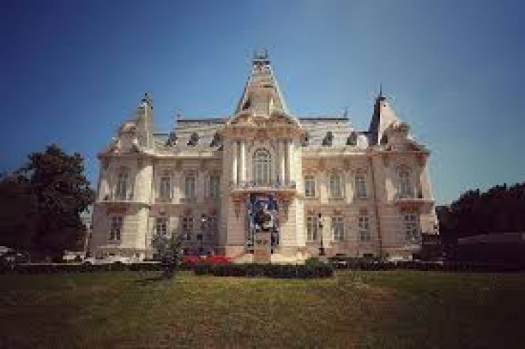 Craiova Art Museum Trip Packages