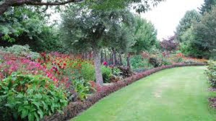 Trott's Garden Trip Packages