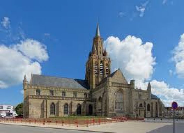 Eglise Notre Dame de Calais 2021, #3 top things to do in calais, hauts