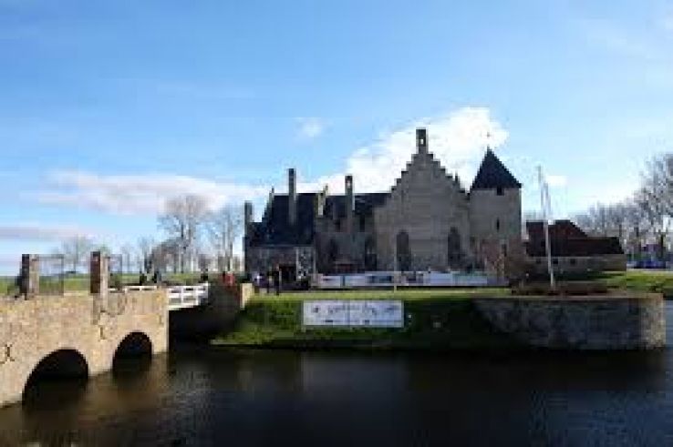 Radboud Castle Trip Packages