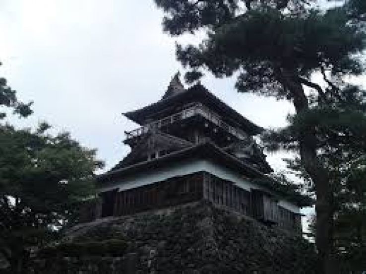 Maruoka Castle Trip Packages