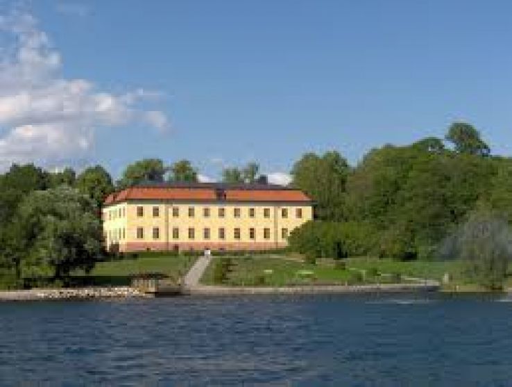 Edsberg Castle Trip Packages