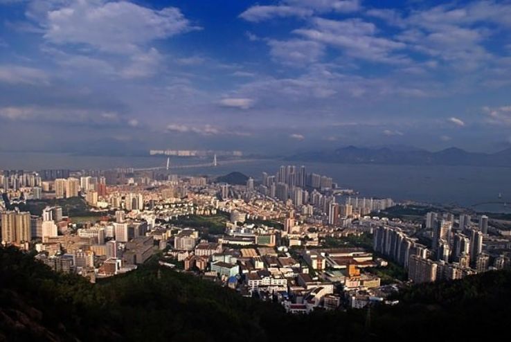 7 Days China to Hongkong Friends Trip Package