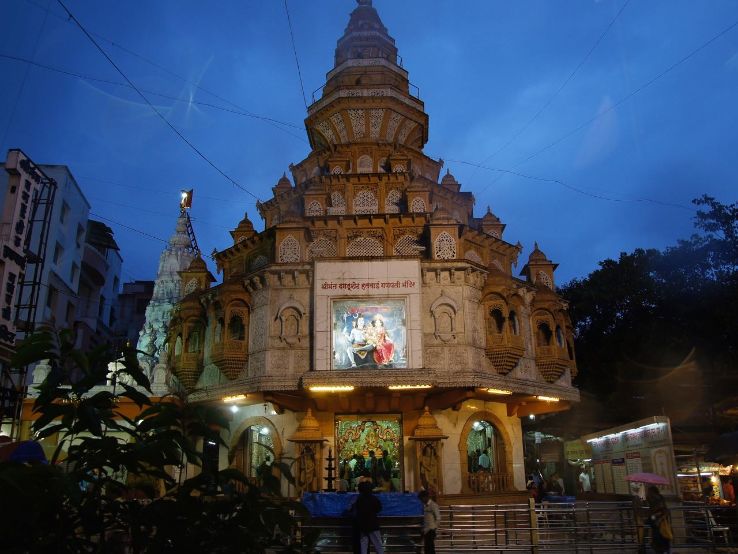 Dagdusheth Halwai Temple Trip Packages