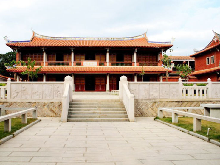 Kaiyuan Temple Trip Packages