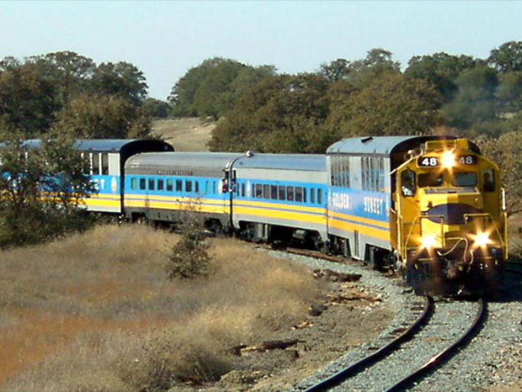 Sacramento River Train Trip Packages