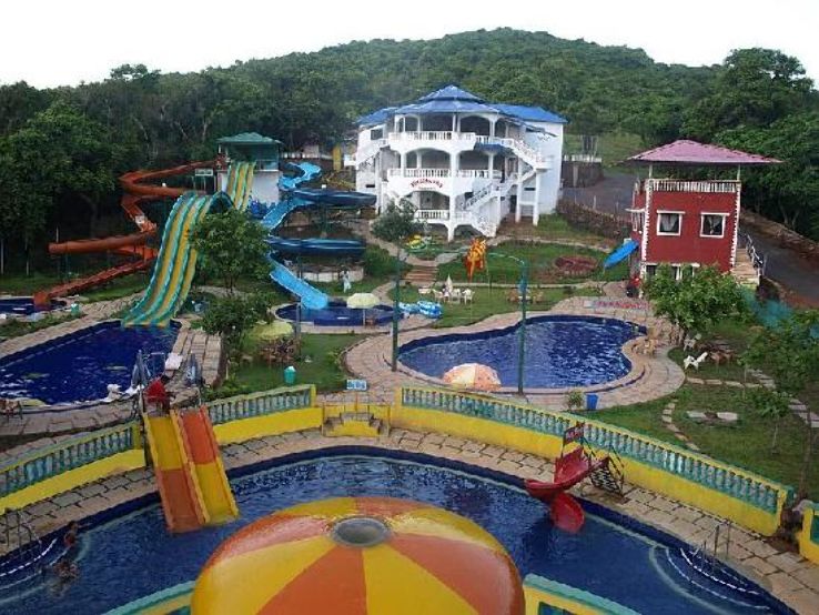 Splashdown Water Park Trip Packages