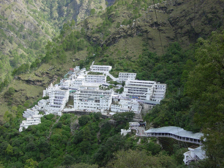 Experience 4 Days 3 Nights Vaishno Devi with Jammu Holiday Package