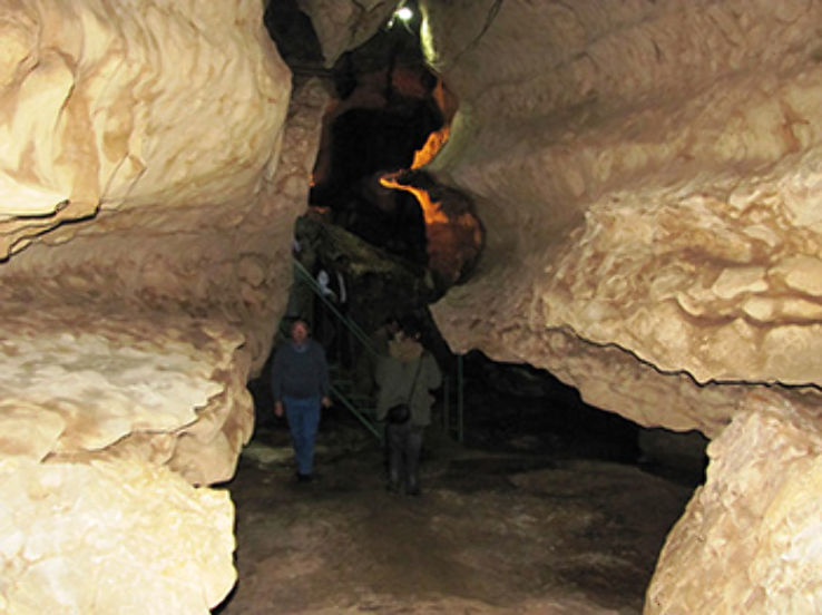 Arwah Cave Trip Packages