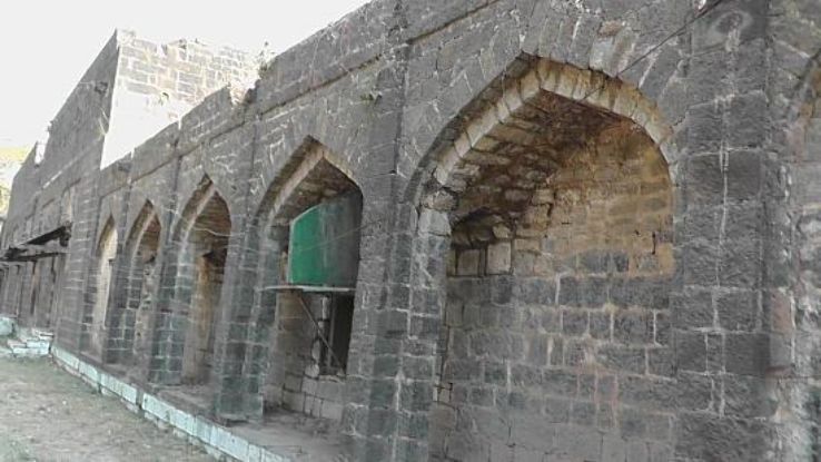 Ahmednagar Fort Trip Packages