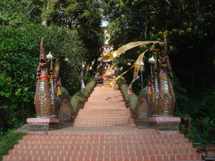 Wat Phra That Doi Suthep Trip Packages